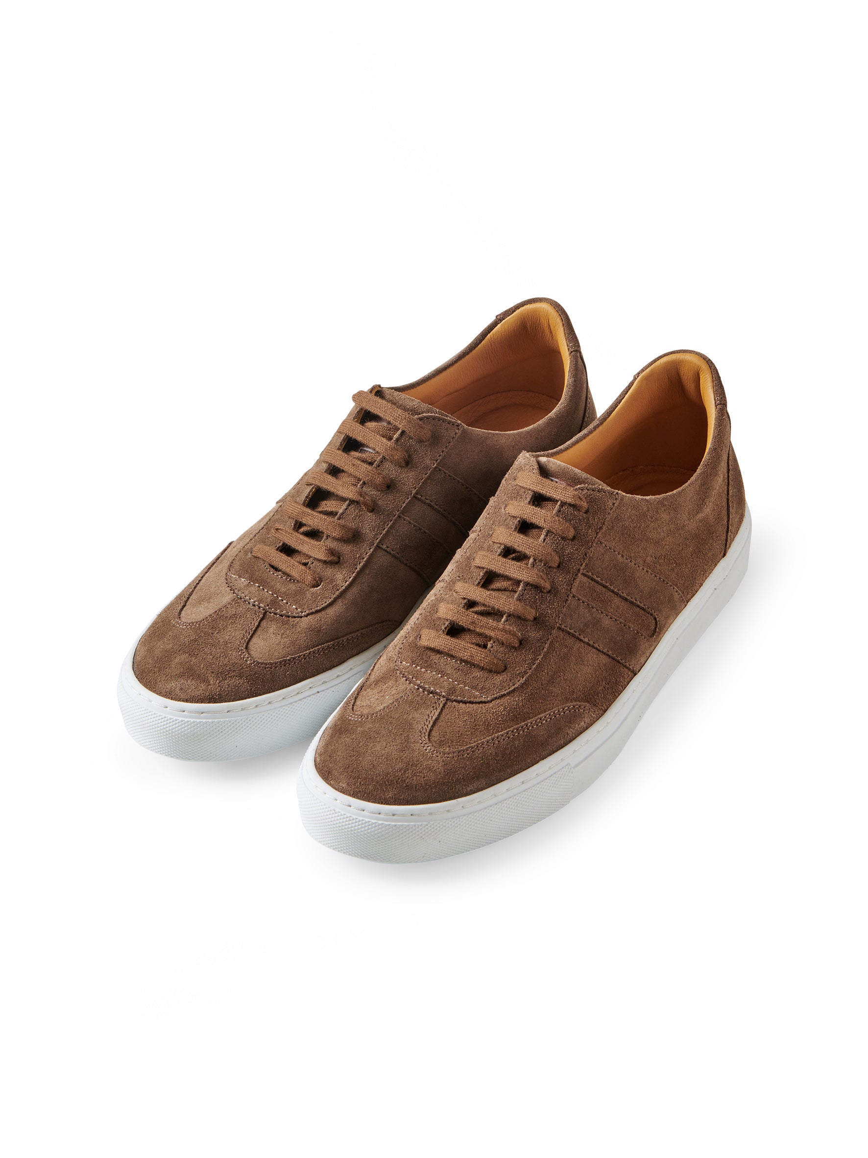 Tobacco-colored velor sneaker "Skipper"